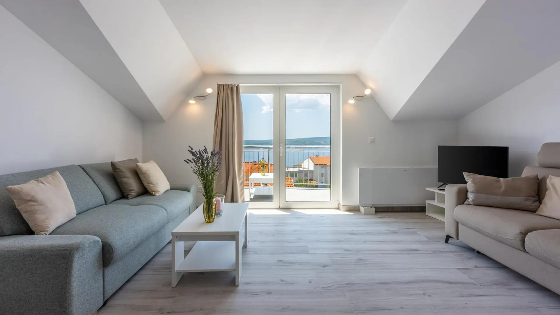 Apartments Sunshine D Crikvenica